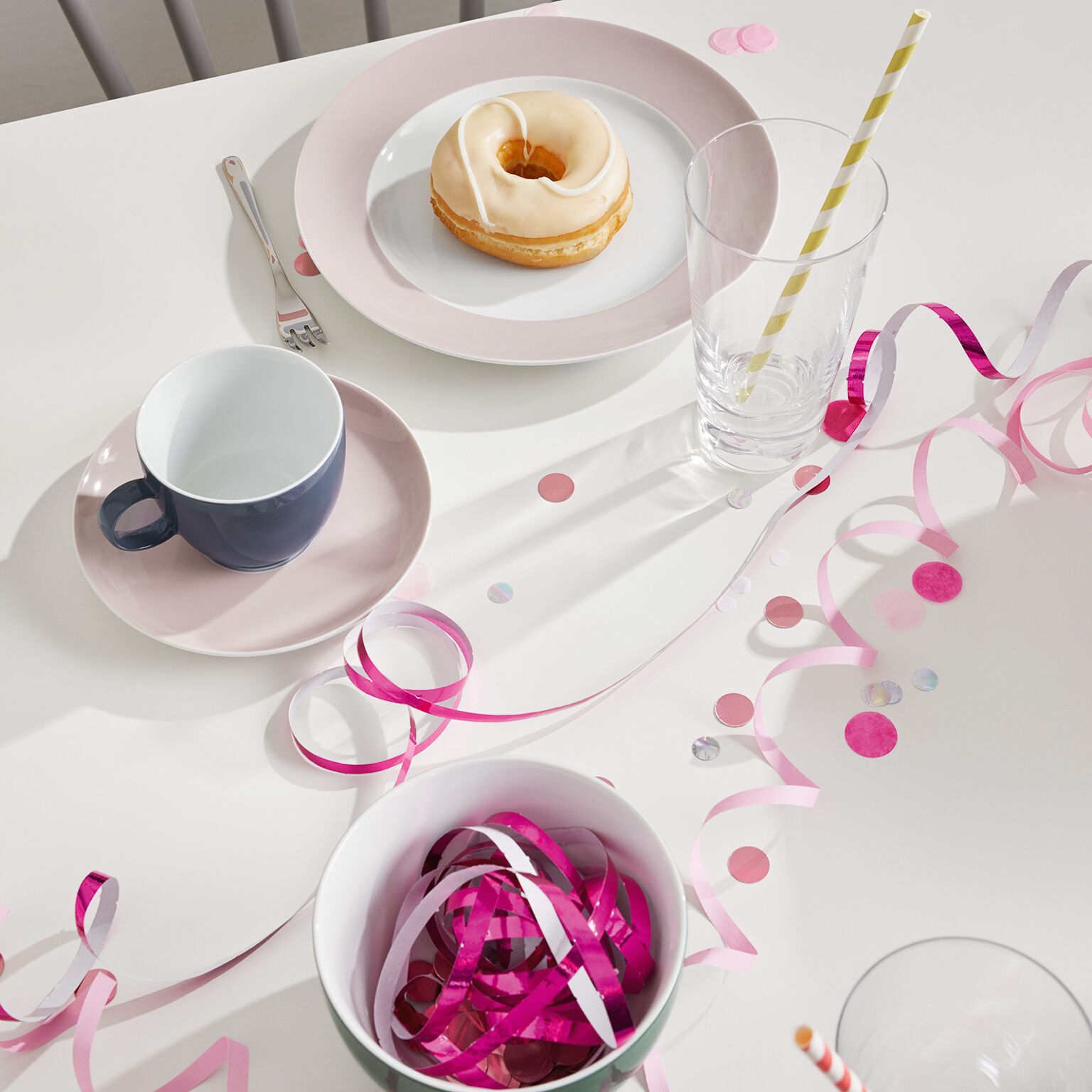 Tableware outlet outlet